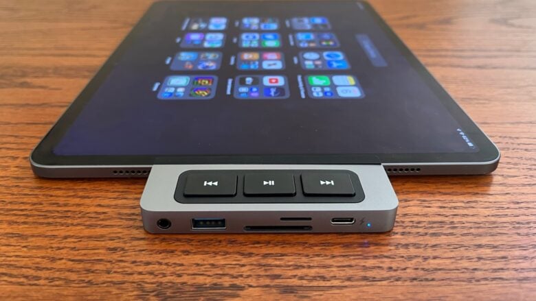 HyperDrive 6-in-1 USB-C Media Hub with iPad Pro