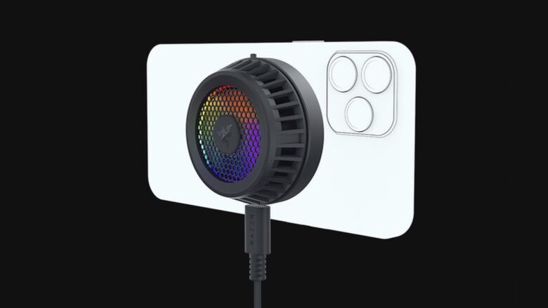 Razer Phone Cooler Chroma with iPhone