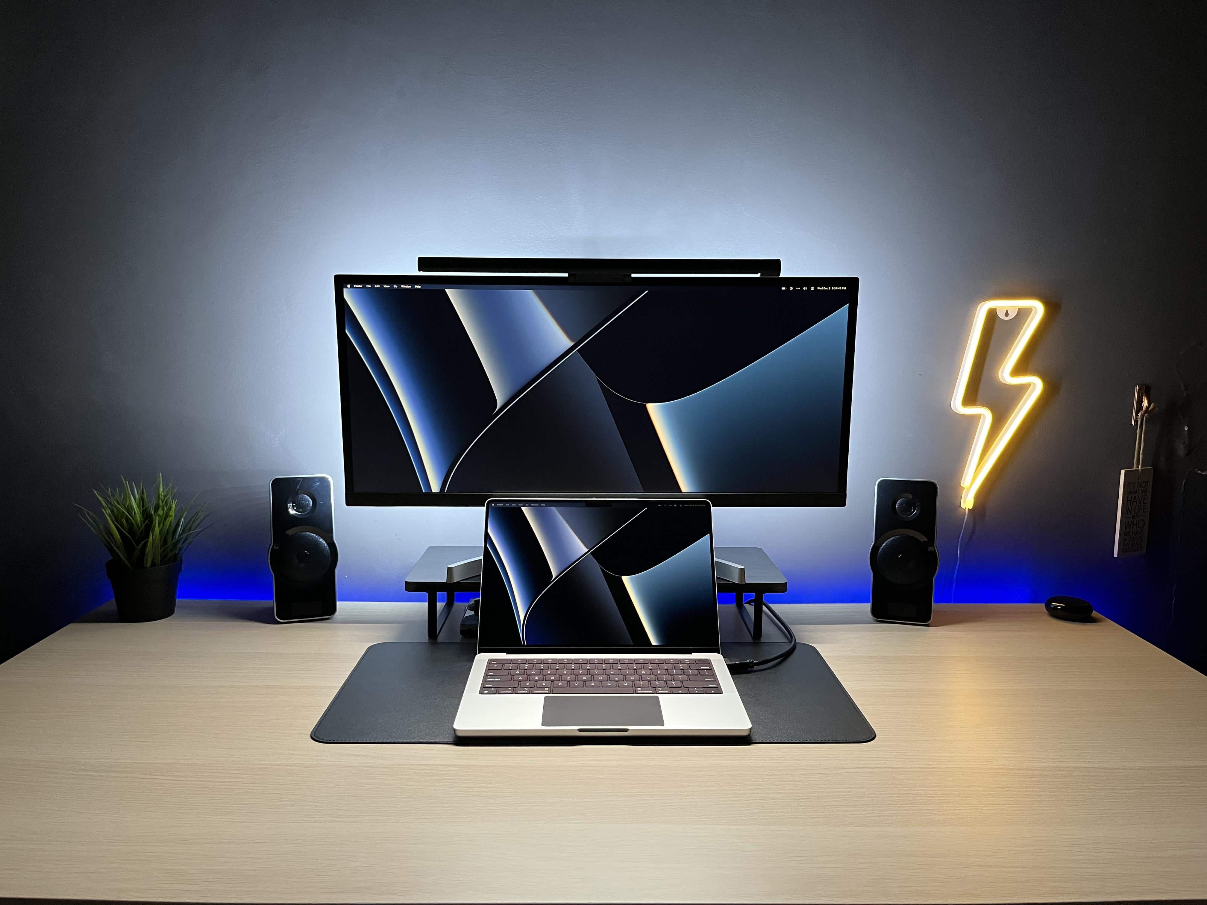 Would you make do with neither an external keyboard nor a mouse?