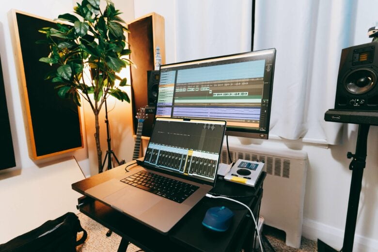 The audio engineer who uses this setup calls their 16-inch M1 Max MacBook "an absolute beast" on the music production front.