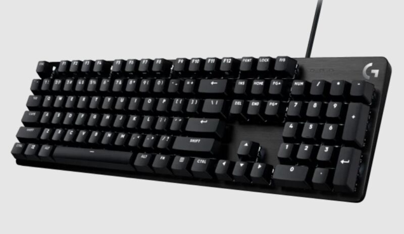 The new Logitech G413 SE comes in full size, above, or a tenkeyless version.