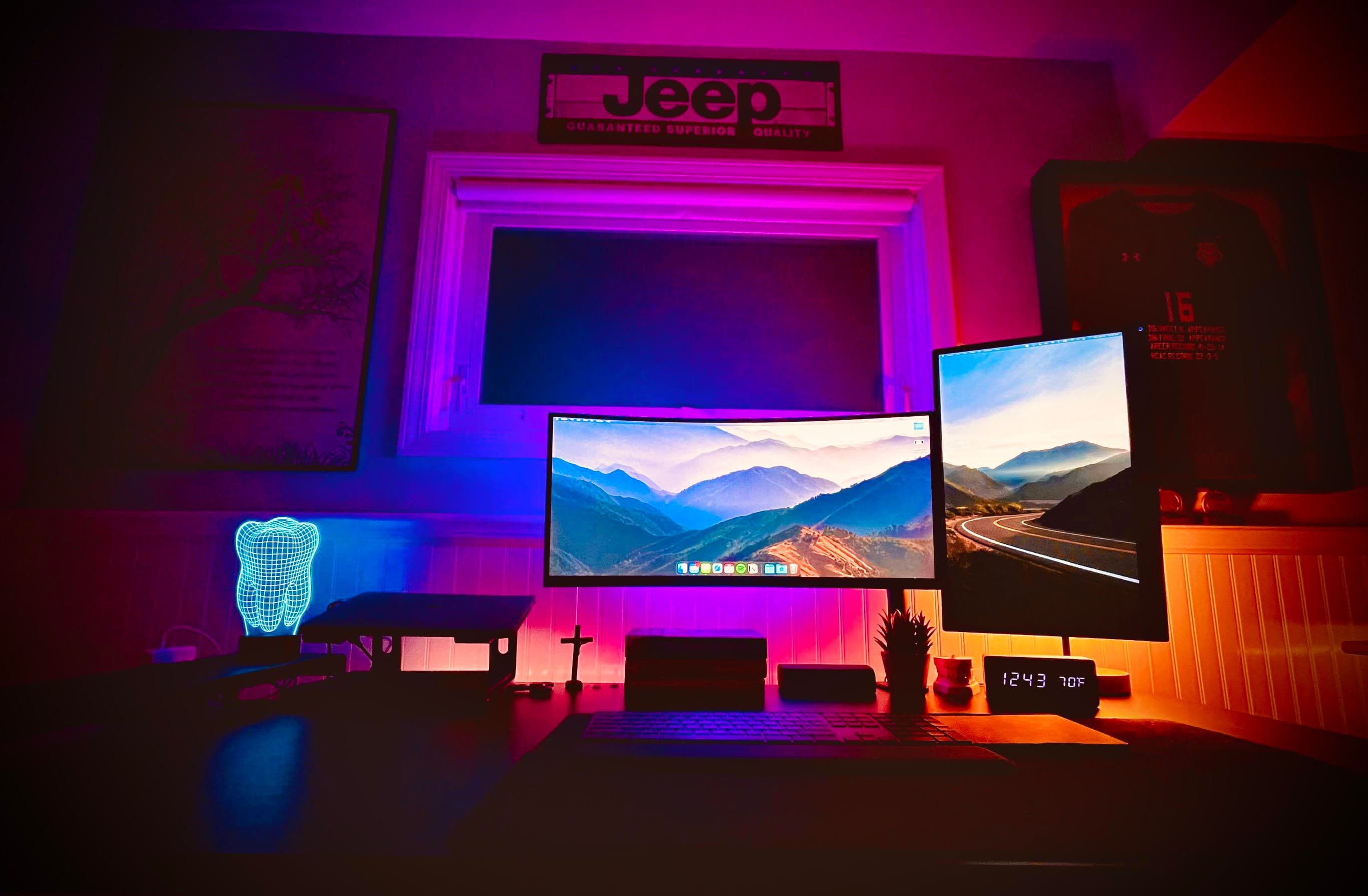 Thanks to Edison bulbs and Govee light strips for all these colors.