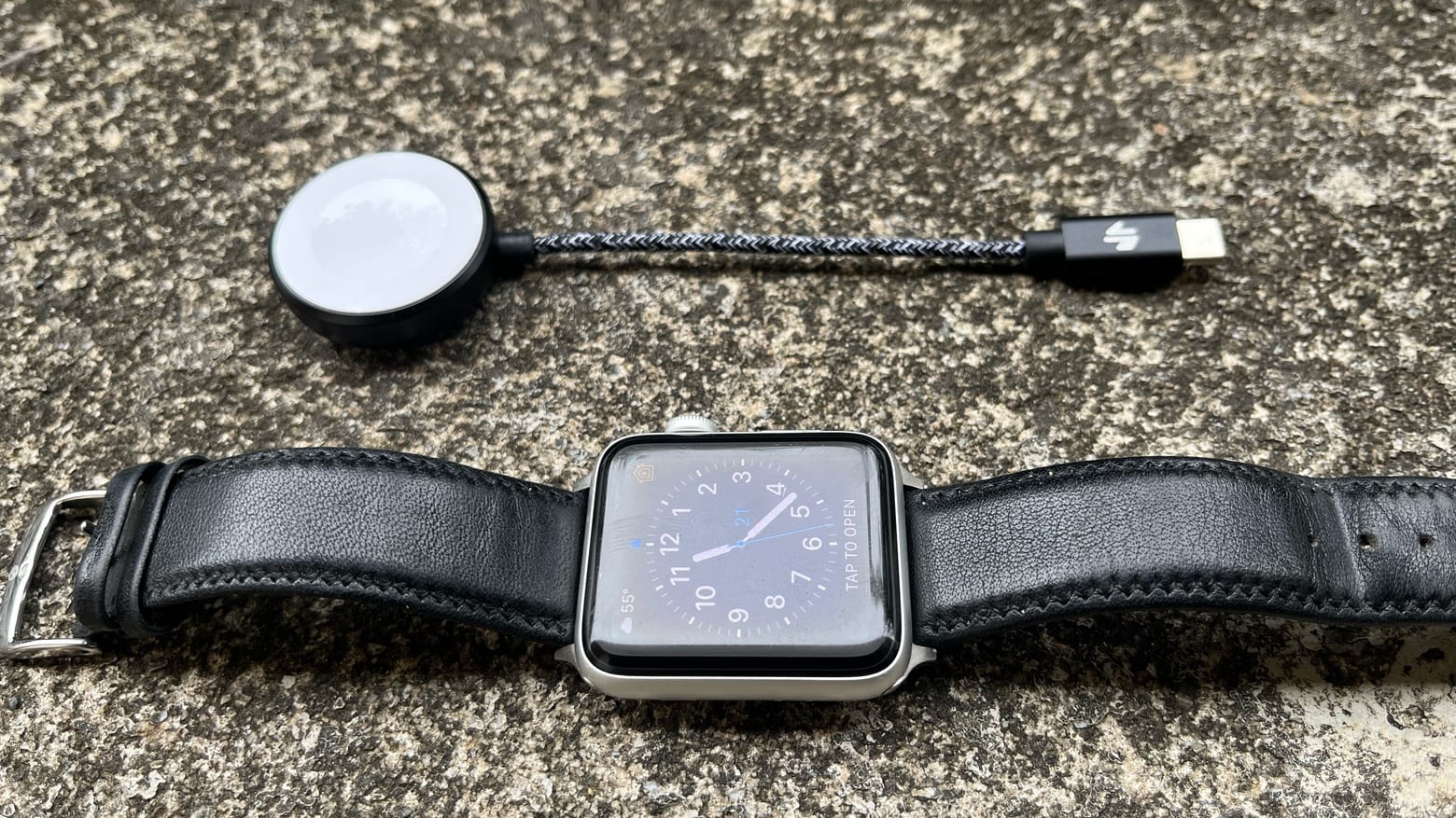 Ampere Apple Watch Charging Cable review: compact travel charger