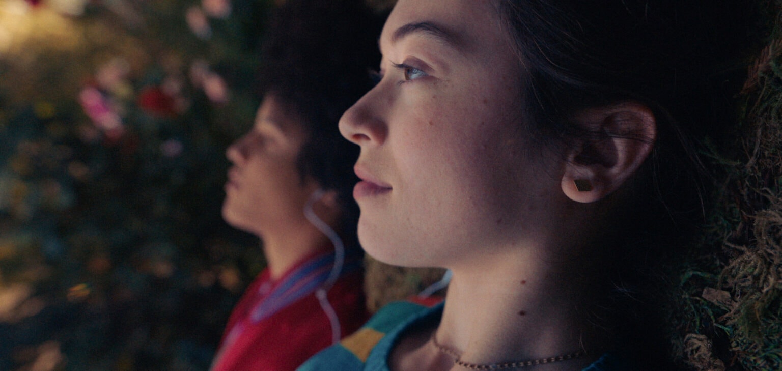 The Sky Is Everywhere review on Apple TV+: Lennie (played by Grace Kaufman) goes heavy on the grief in this young adult film.