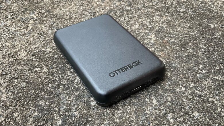 OtterBox Wireless Power Bank for MagSafe