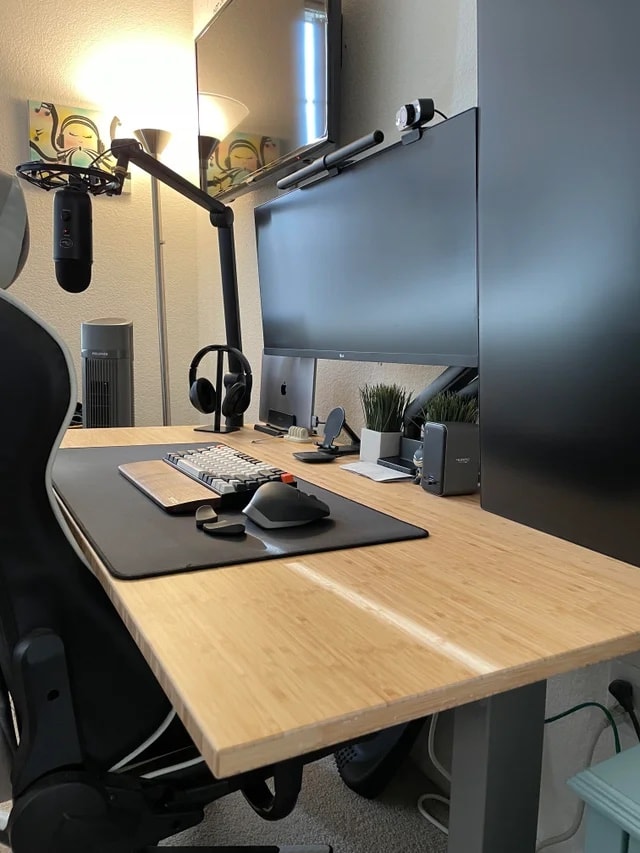 In this view you get a better look at the mouse and wrist rests, plus other items on the desk.