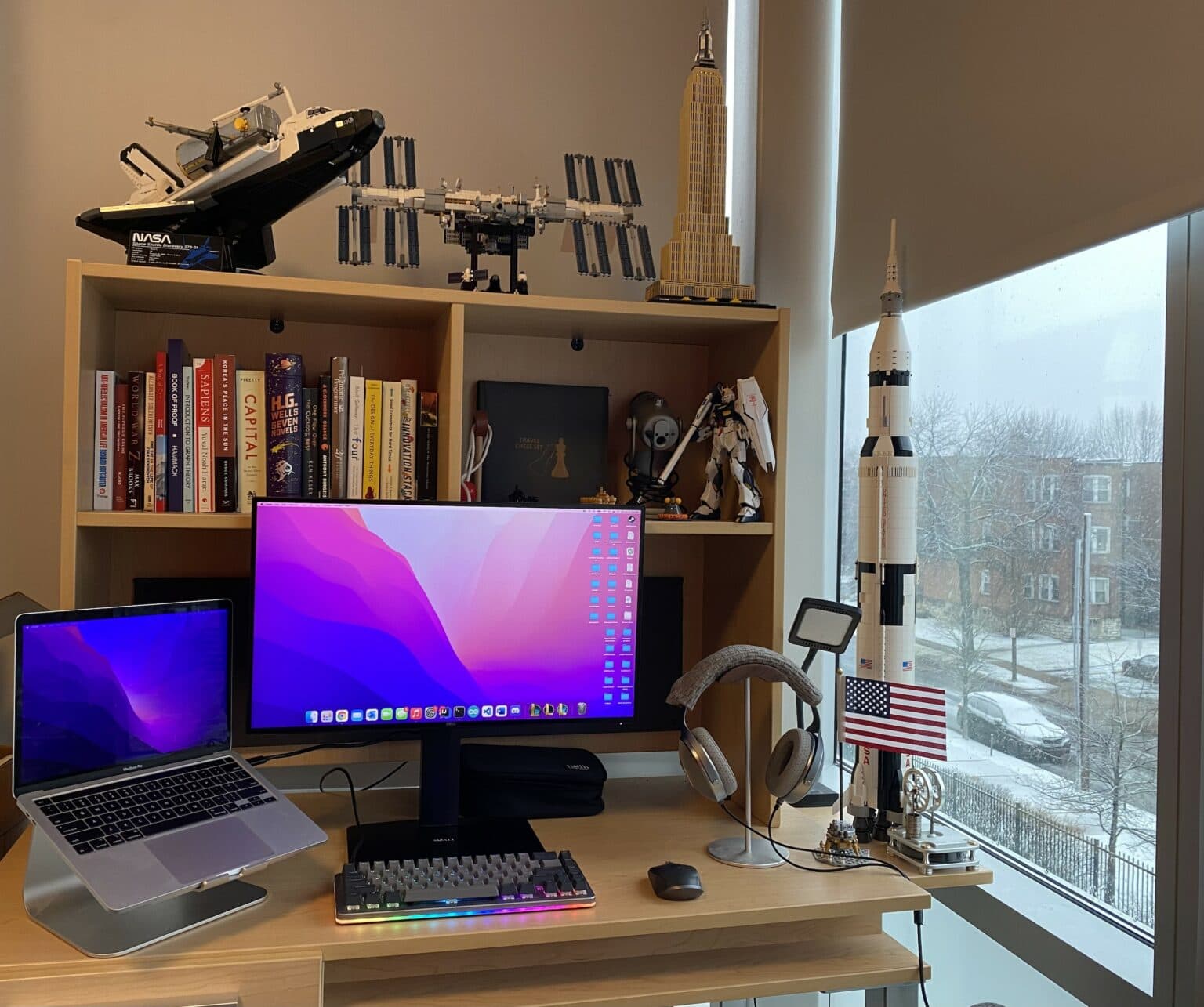 The college kid who owns this computer setup might be headed for an aerospace-related career.