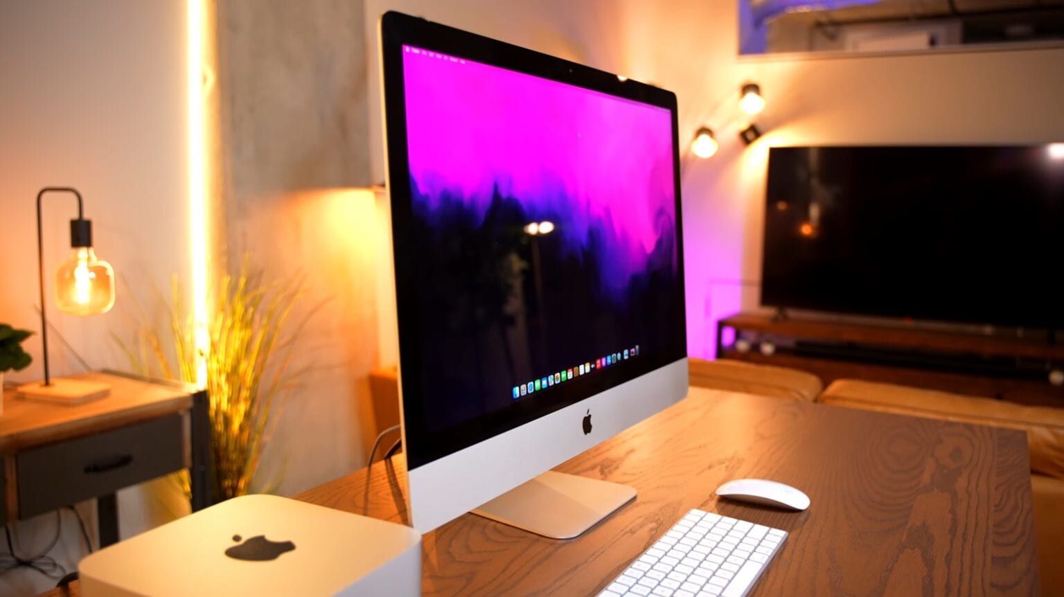 Clever DIY projects hacks old iMac into a Studio Display
