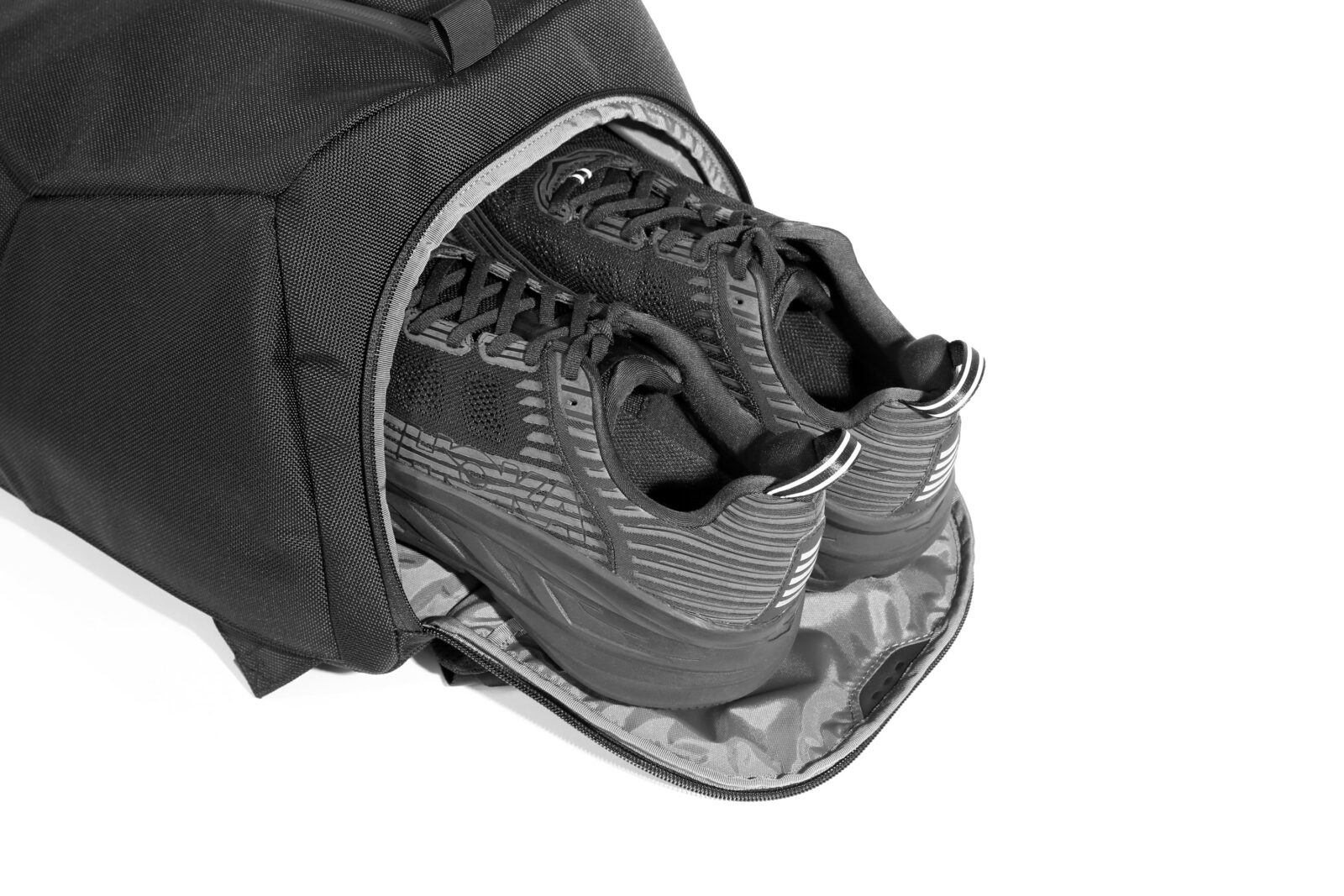 Aer Fit Pack 3: A bottom compartment holds gym shoes.