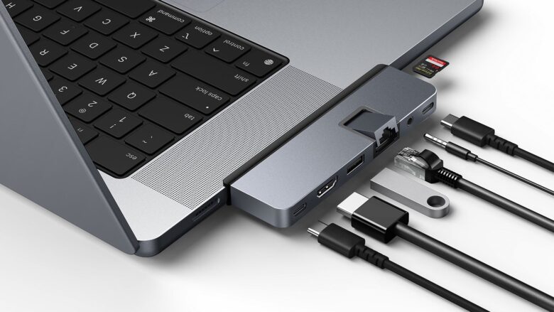 Clip the HyperDrive Duo Pro to your MacBook and it gets much more useful.