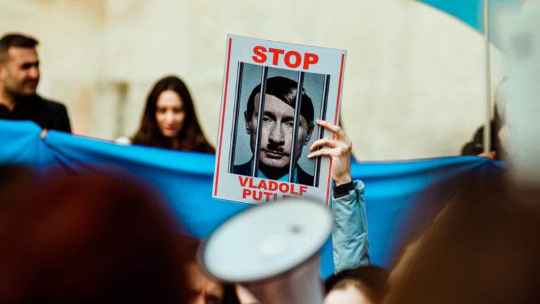 Putin opposition app returns to the App Store in Russia