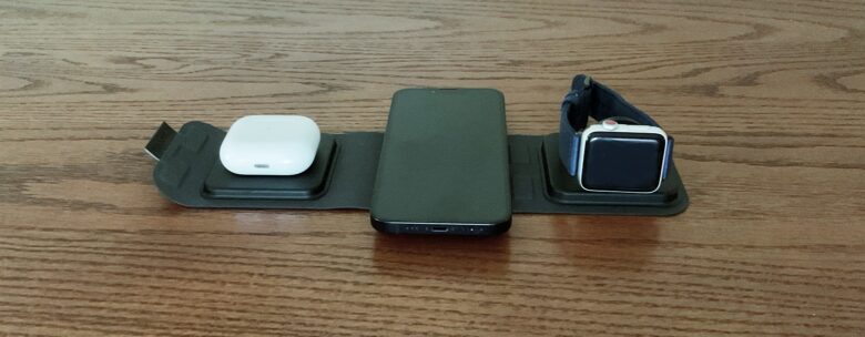 Mophie 3-in-1 Travel Charger with MagSafe with iPhone, Apple Watch and AirPods