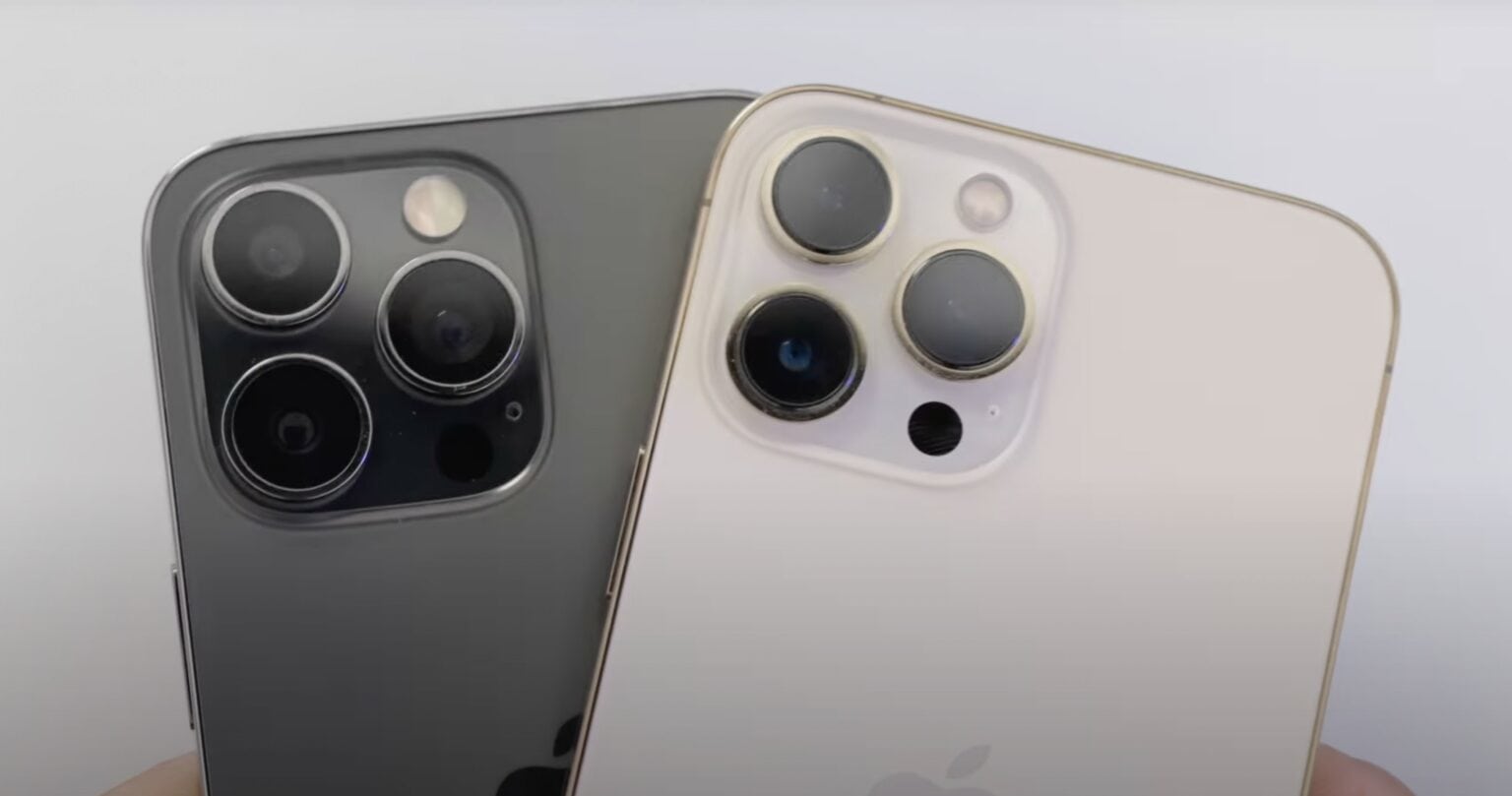 The iPhone 14 Pro Max mock-up is at left, the slightly bigger camera assembly.