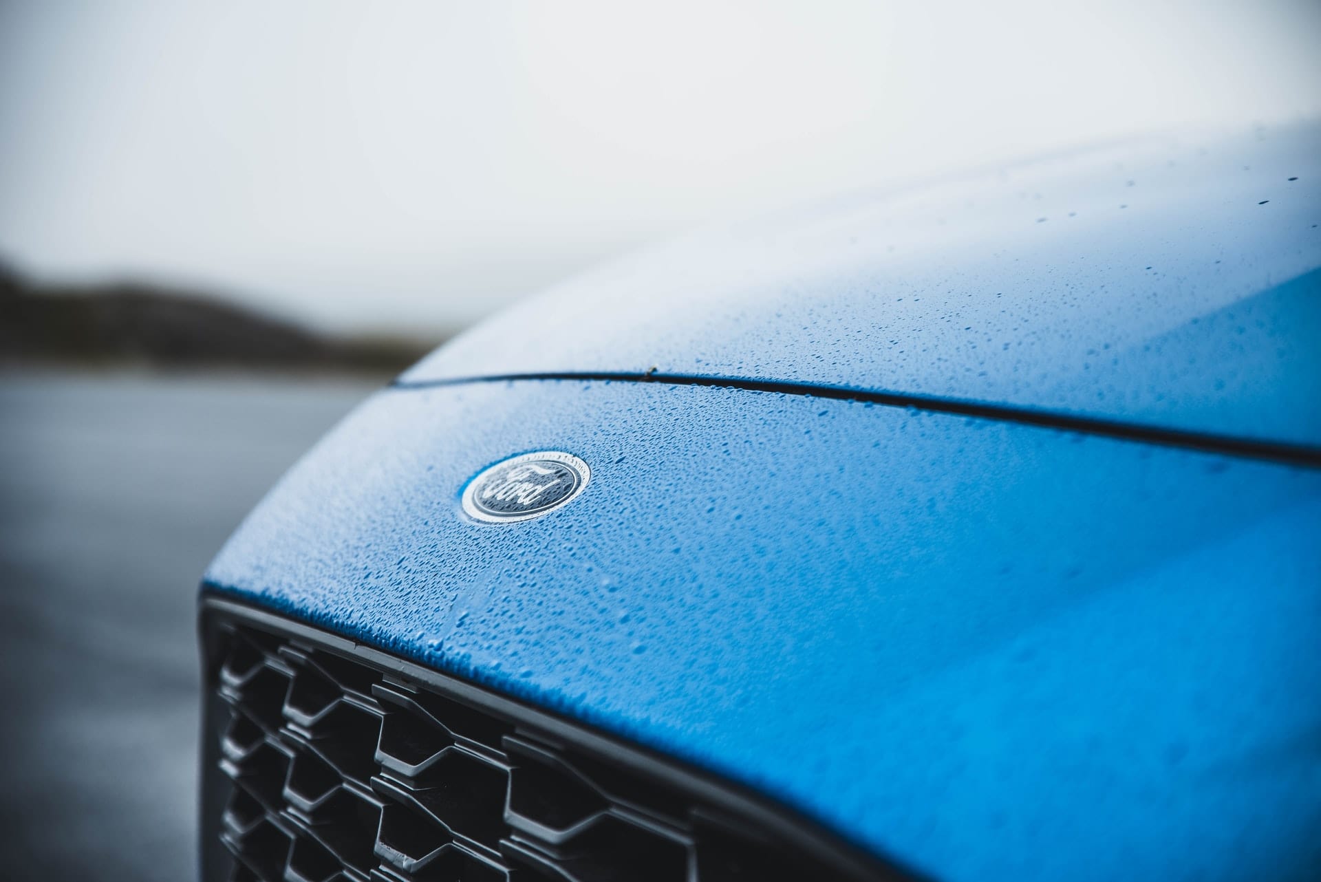 Ford took the Apple Car chief, now Cupertino takes another veteran leader from Ford.