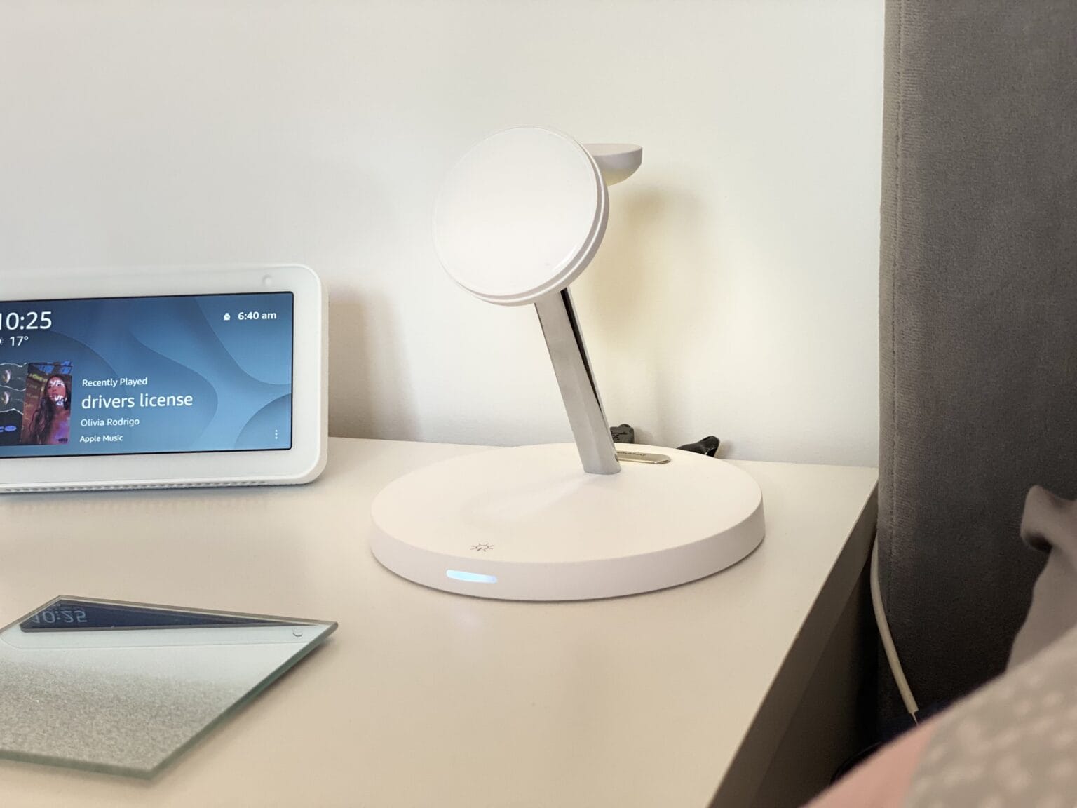 SwitchEasy MagPower 4-in-1 Magnetic Wireless Charging Stand: It's the perfect addition for your bedside table or desk.
