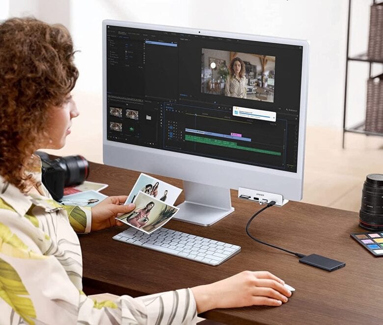 The new Anker 535 puts five ports on the front of your iMac.