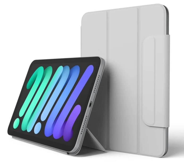 This folio case shown has the clasp. Another version does not.