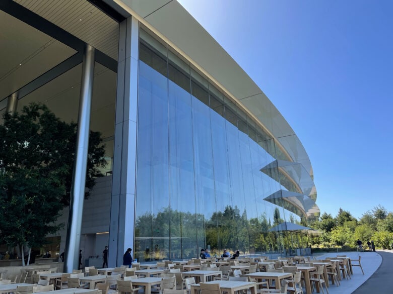 View of one of Apple Park's 50-foot by 90-foot sliding glass doors. These doors open in just eight minutes and operate in total silence.