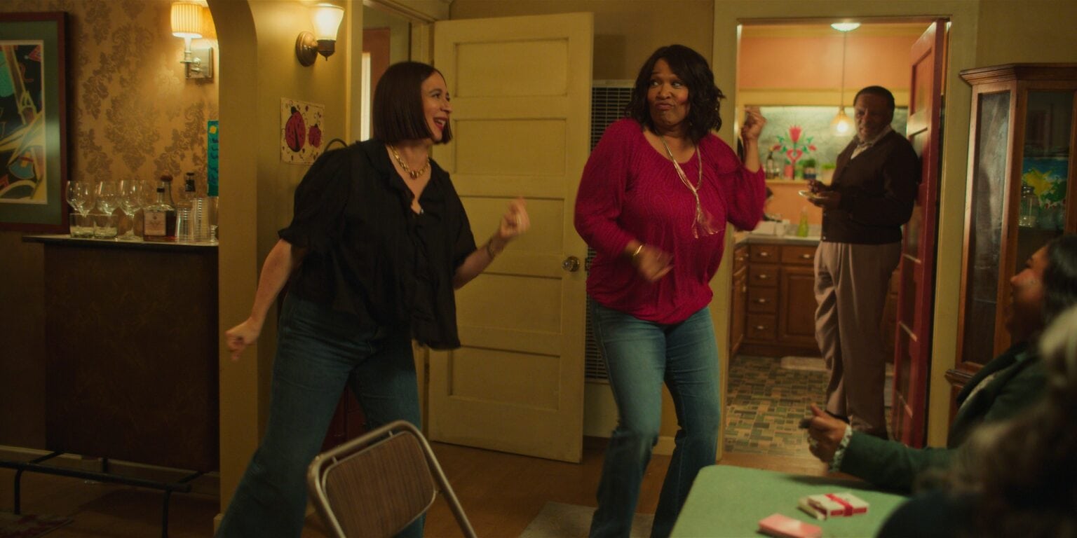Loot recap, Spades Night: Molly (played by Maya Rudolph, left) and her cousin Renee (Kym Whitley) get together for some family fun.
