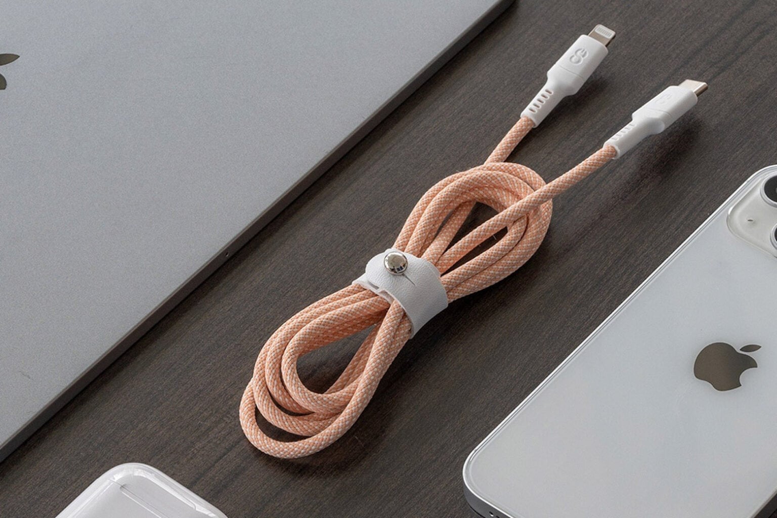 This MFI-certified Lightning cable combines speed, durability and style.