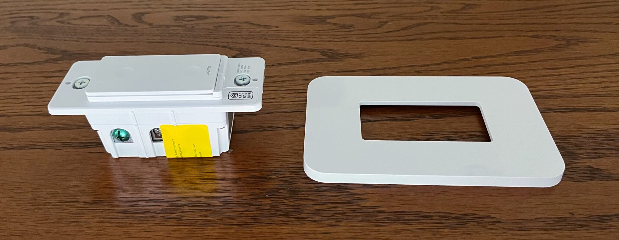 Wemo Smart Dimmer with Thread review Brilliant HomeKit switch