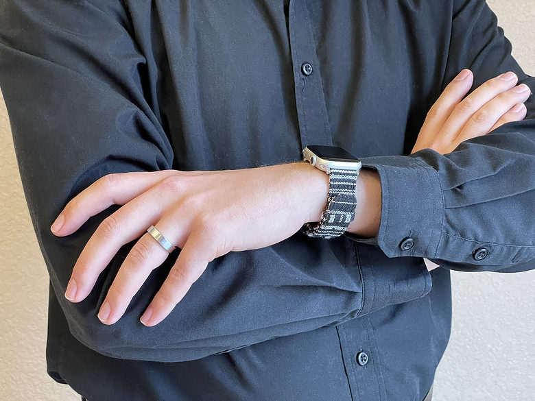 Nyloon Stark Apple Watch band review: Me wearing a plain black button-down shirt sporting the Stark Nyloon watch band. The Stark band is great for someone who doesn't otherwise know how to accessorize.