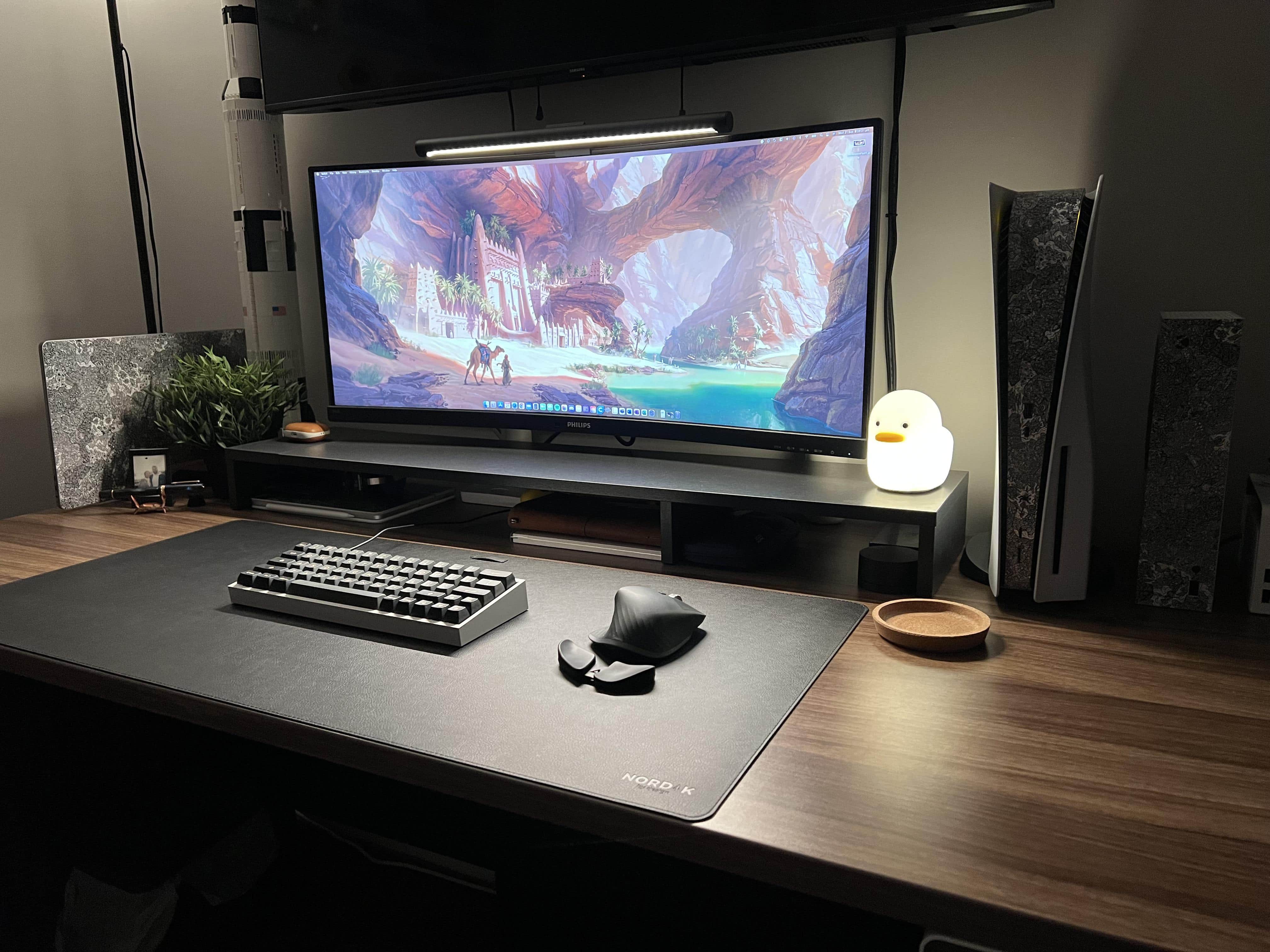 Just try to stay in the warm glow of that duck.