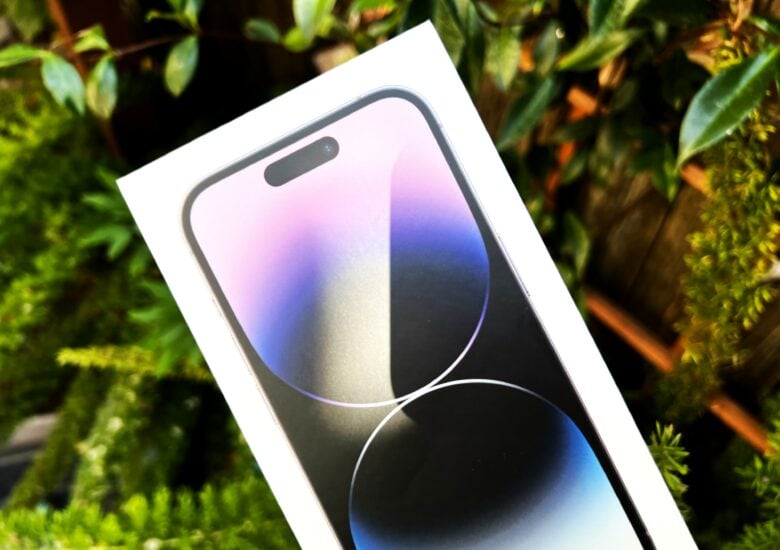 The iPhone 14 Pro is in the wild on launch day. Just be sure you update to iOS 16.01 before activating with your cellular carrier to avoid problems.