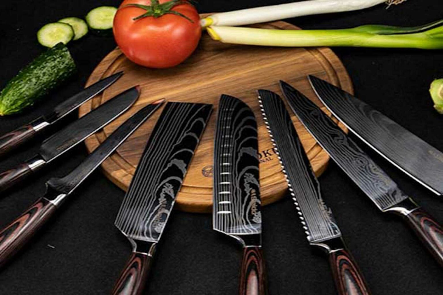 Make cooking a smoother experience with this master chef knife set.