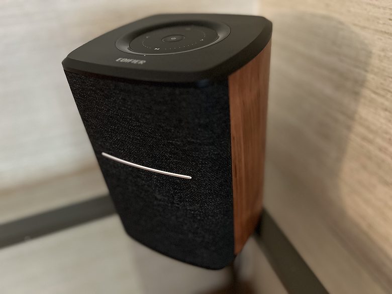 This handsome speaker offers high-quality sound at an attractive price.