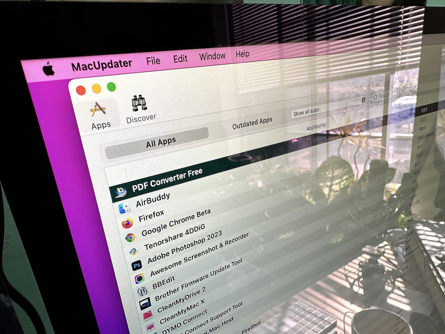MacUpdater app on a computer screen