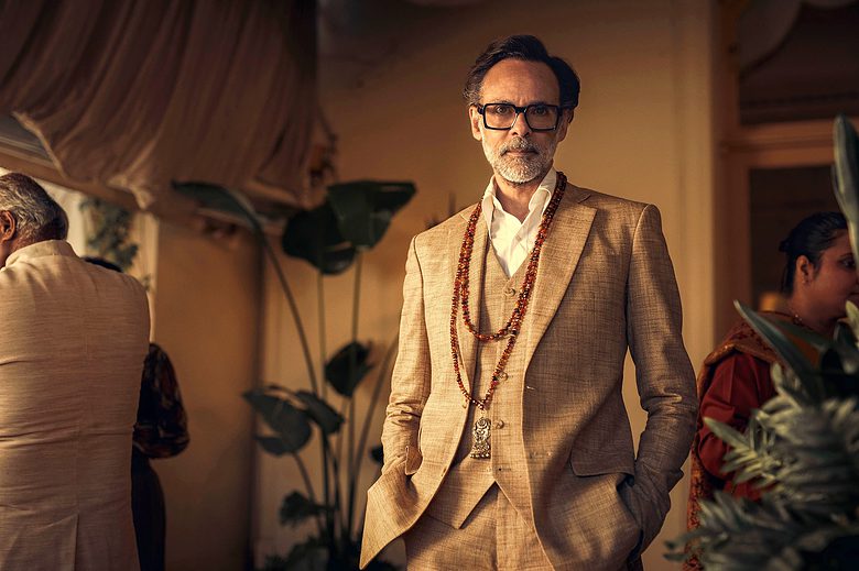 Shantaram recap: Getting in bed with a crime boss like Khader Khan (played by Alexander Siddig) never ends well.
