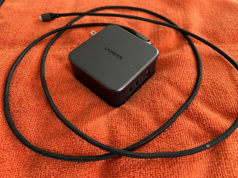 The 5-foot braided cable that comes with the charger is one of its highlights.