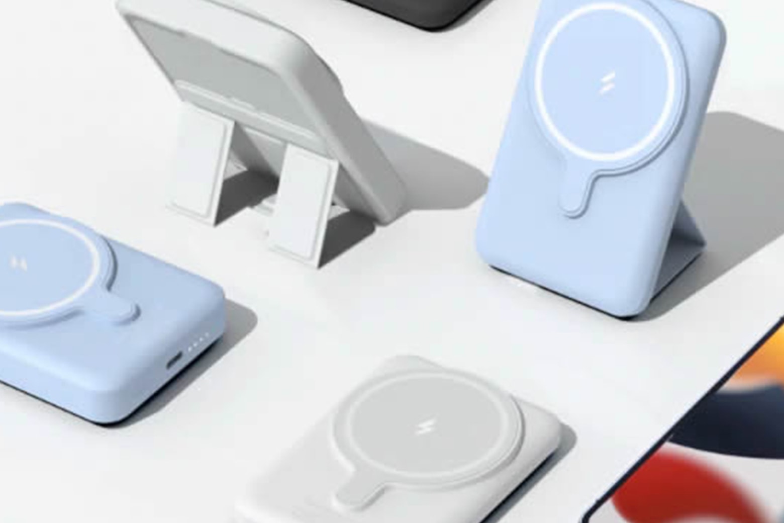 Don't wait for Black Friday to get this 10,000mAh portable wireless power bank.