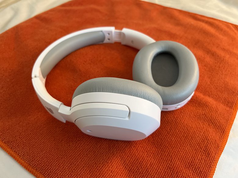Want solid headphones without breaking the bank? Consider Edifier's W820NB.
