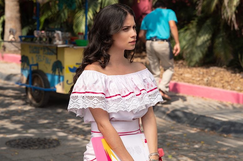 Acapulco recap Apple TV+: Who will Julia (played by Camila Perez) finally end up with?