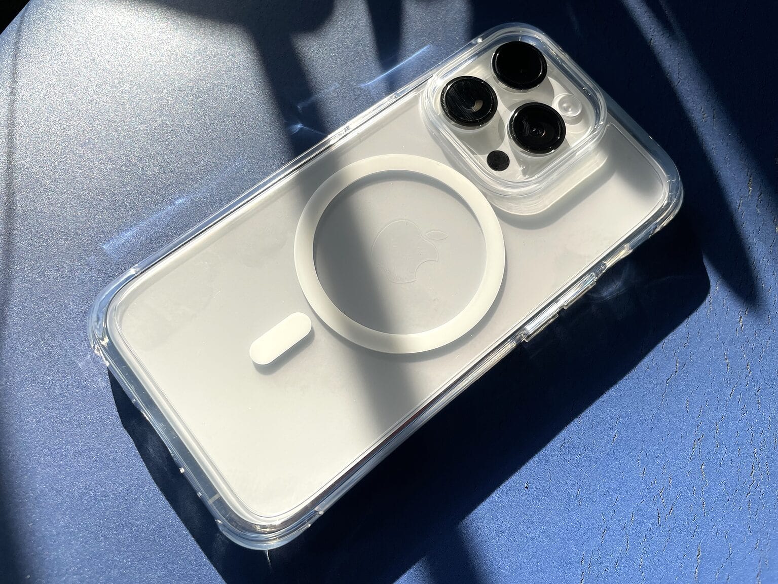 Clear Mkeke MagSafe cases protect and showcase iPhone 14 Pro and Pro