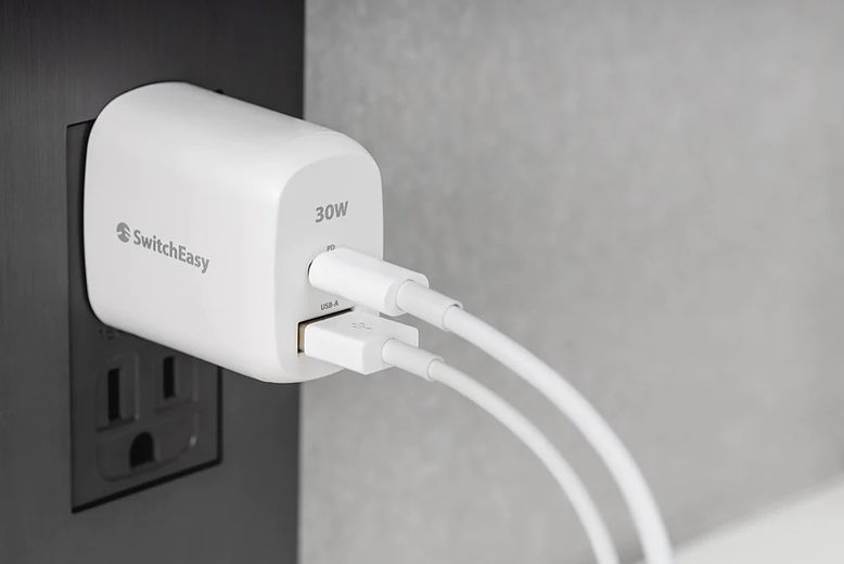 Choose from three different little chargers, including one with cable storage. 