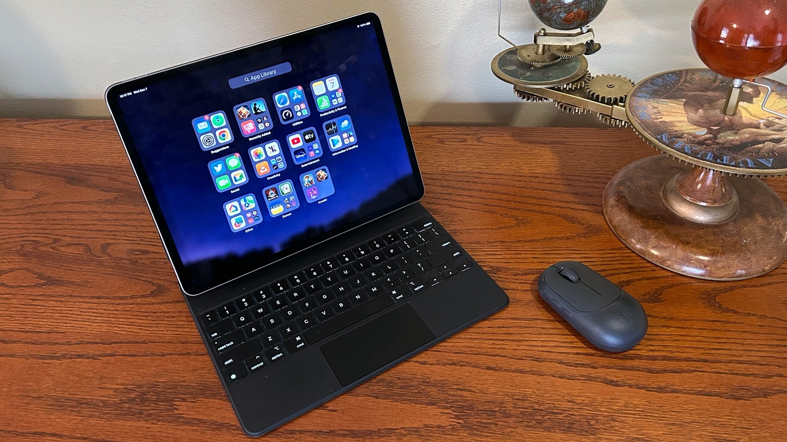 This rugged mouse will conquer your multicomputer setup [Review]