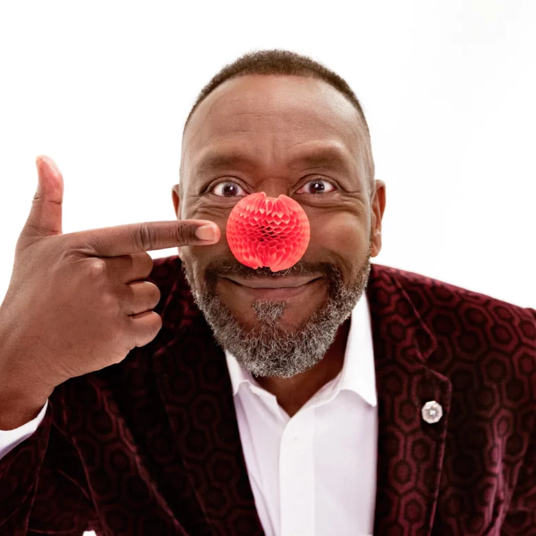 Has Jony Ive sniffed out a new sideline? His new paper nose looks pretty good on this guy.