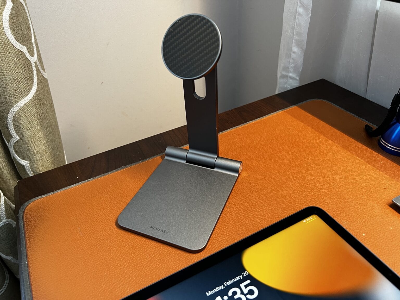 SwitchEasy's MagEasy Flipmount is a sturdy stand for iPads, iPhones and other devices.