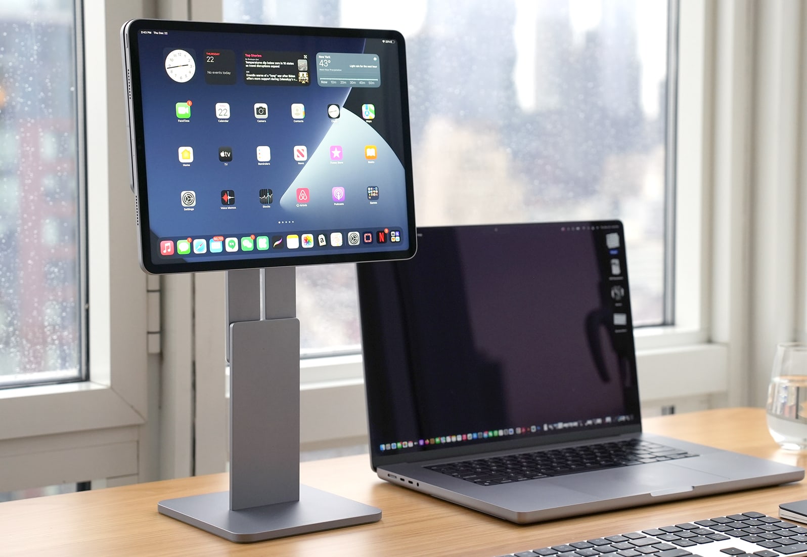Fix your posture with this redesigned, heightadjustable iPad stand