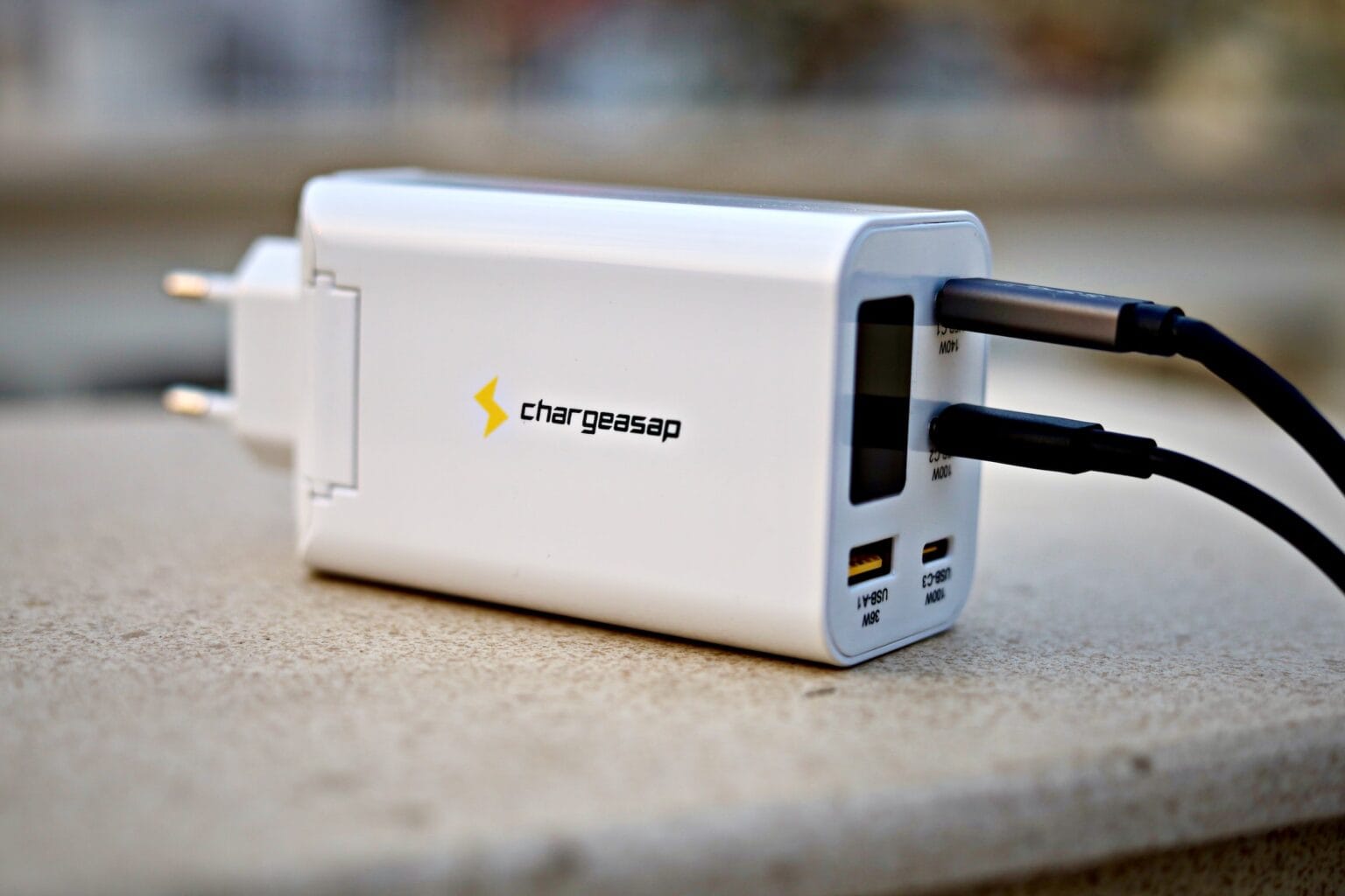 Chargeasap Zeus 270W - Meet the world's first 270W GaN charger