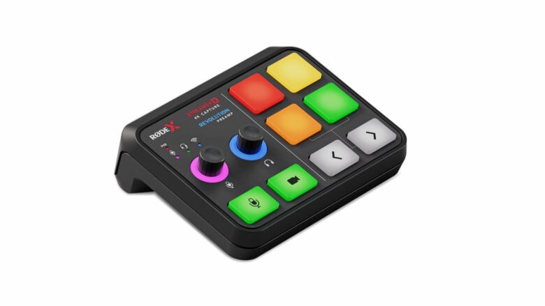 Streamer X is a tiny yet all-in-one tool for video streamers. 