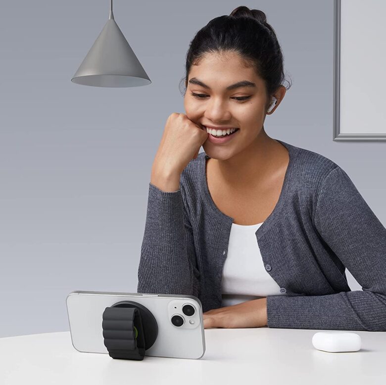 Anker 620 MagGo Grip iPhone stand You can use it as a simple iPhone stand, too.