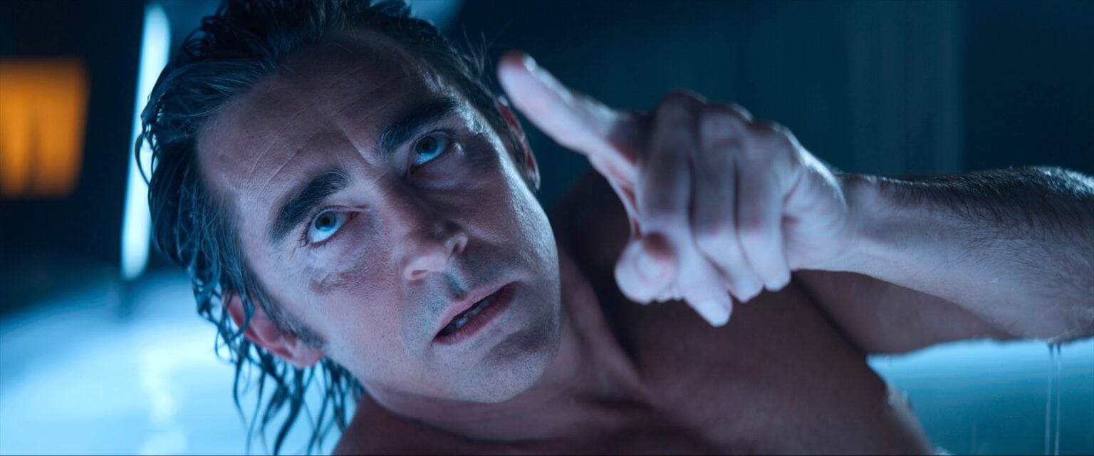 Episode 1. Lee Pace in 