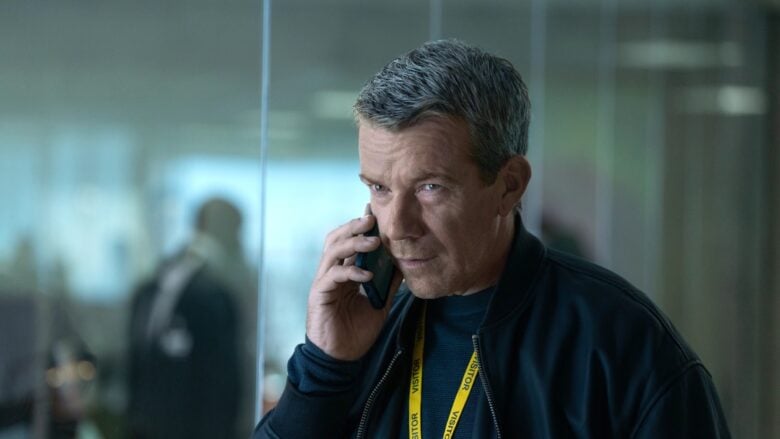 Max Beesley in "Hijack," now streaming on Apple TV+.