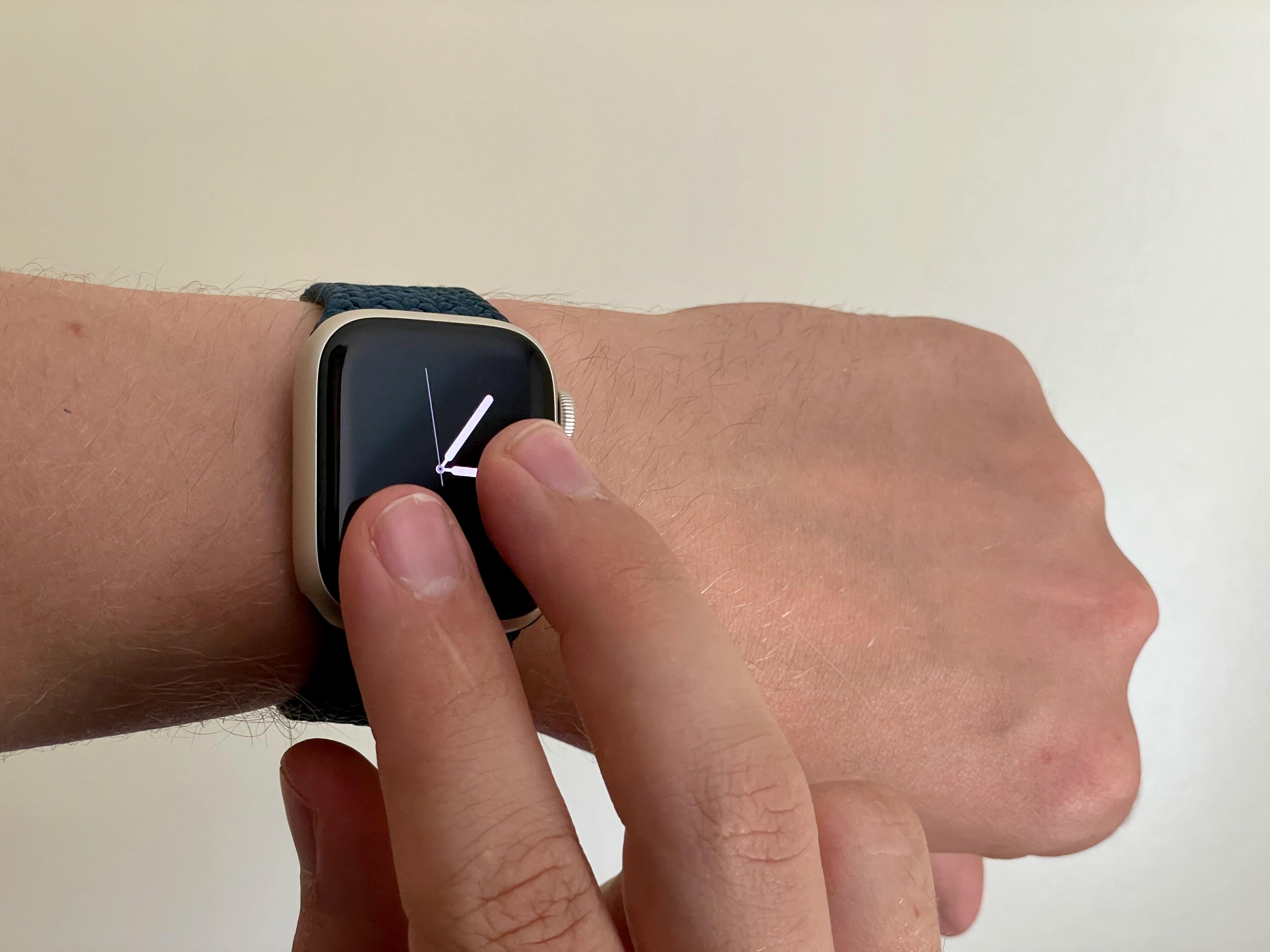 Using Taptic Time on Apple Watch