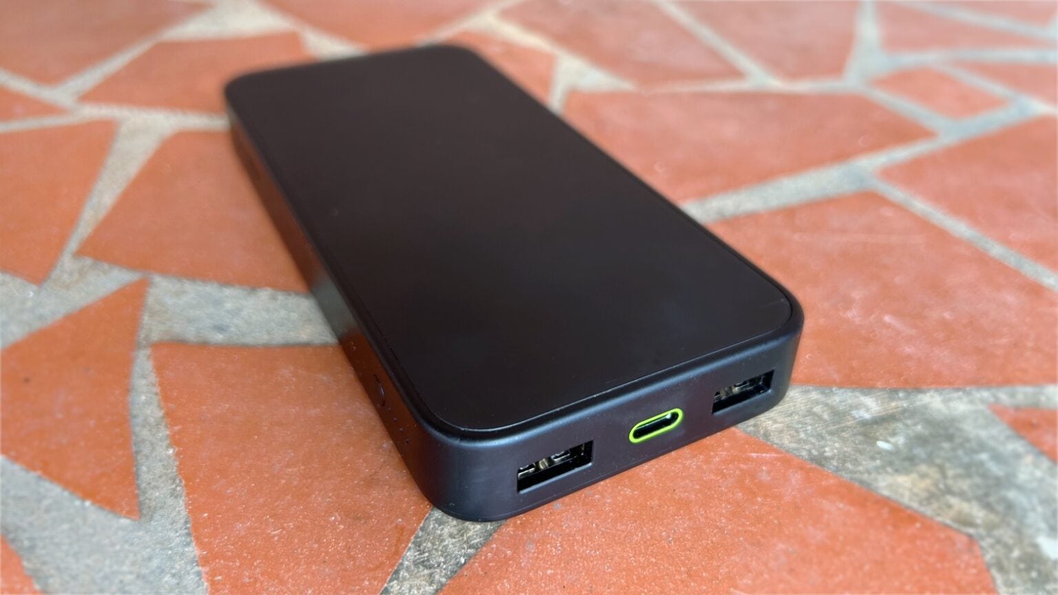 mophie powerstation (2023) review