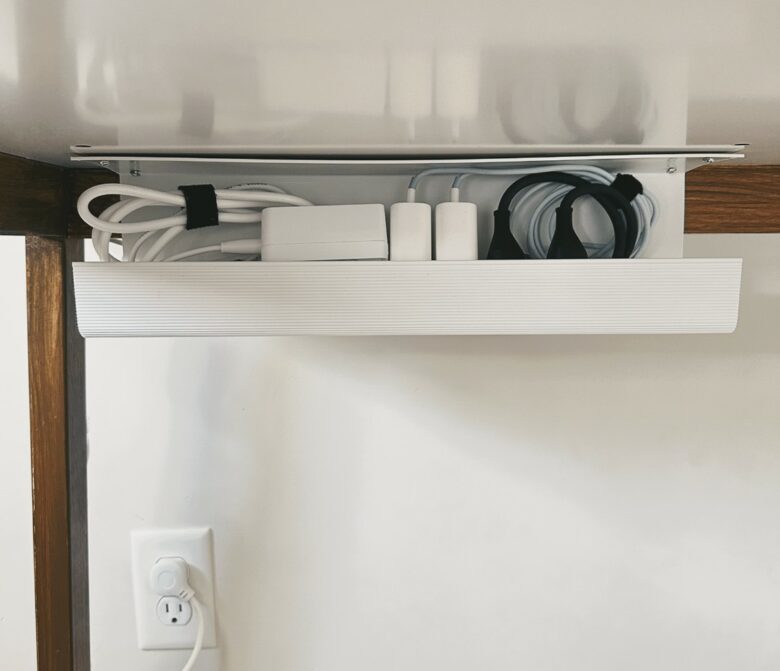 Basic Apple Guy setup 3 His first choice of cable tray didn't cut it -- too shallow and too flimsy.